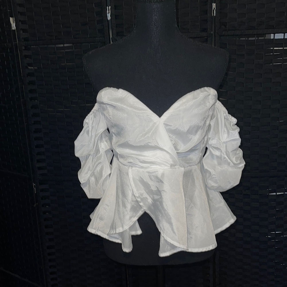 2 for $10 White off shoulder stylish blouse. Size: Small.